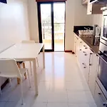 Luxury In Διαμέρισμα *